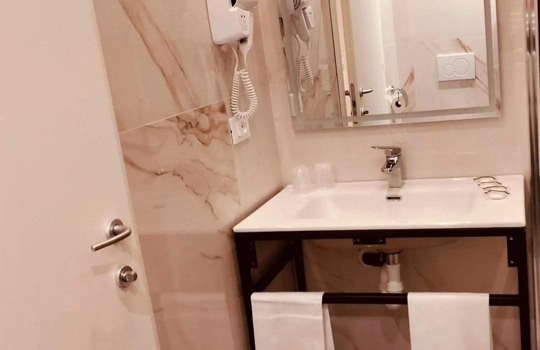 Idea Hotel Milano Malpensa Airport-1